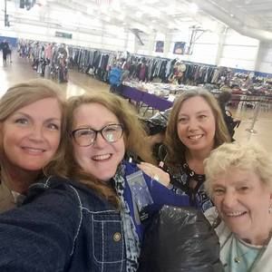 Meet your Posher, Lisa